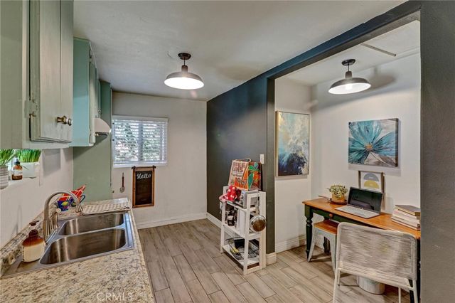 235 E M, Colton, CA 92324