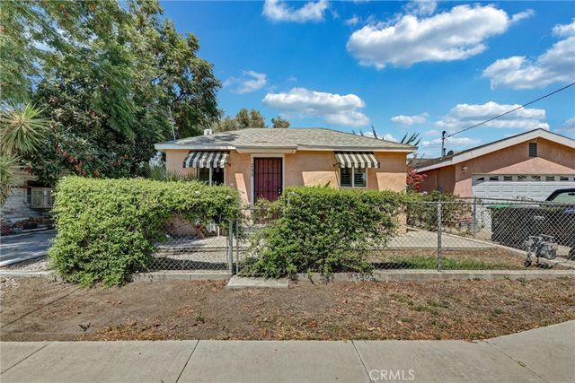235 E M, Colton, CA 92324