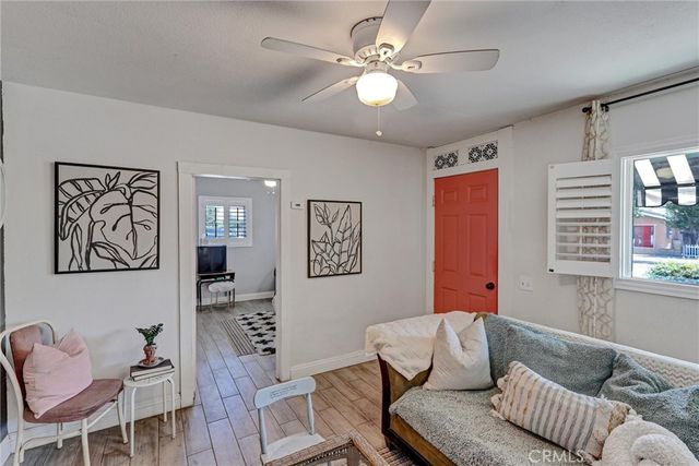 235 E M, Colton, CA 92324