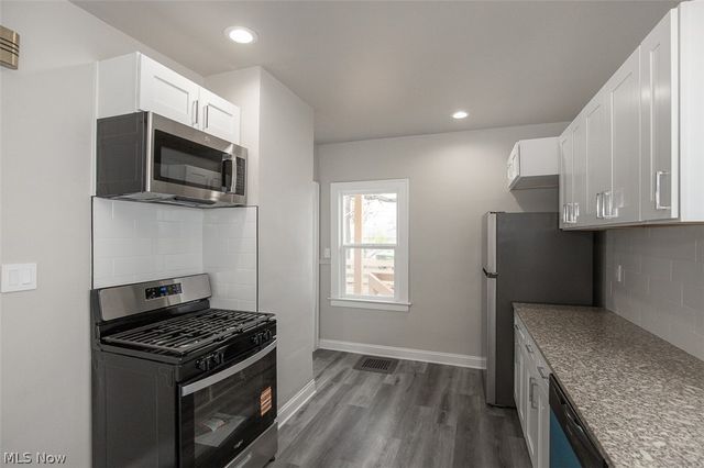 4940 E 106th Street, Garfield Heights, OH 44125