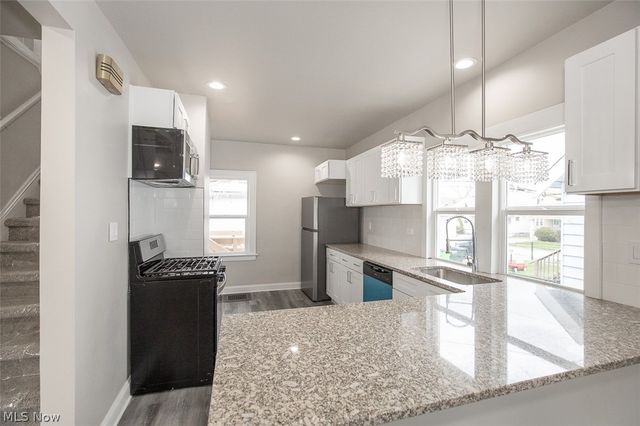 4940 E 106th Street, Garfield Heights, OH 44125