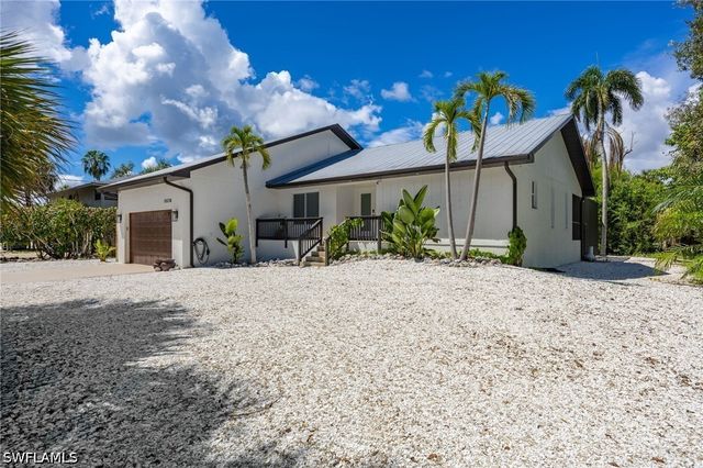 13270 Electron DR, Fort Myers, FL 33908