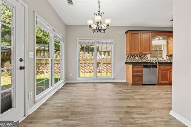 2878 Calhoun Square, Suwanee, GA 30024