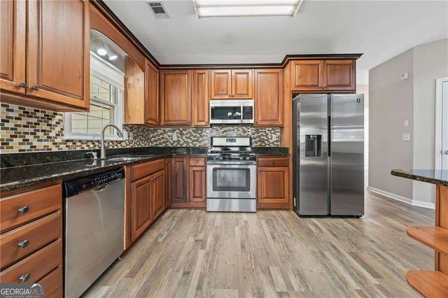 2878 Calhoun Square, Suwanee, GA 30024