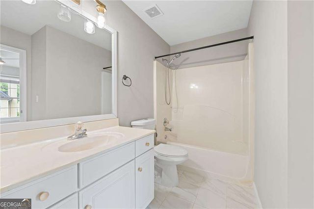 2878 Calhoun Square, Suwanee, GA 30024