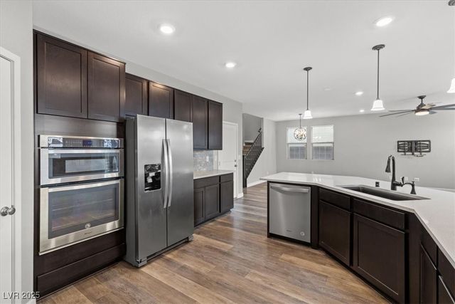 929 Glenhaven Place, Las Vegas, NV 89138