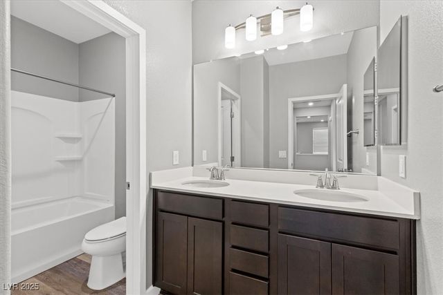 929 Glenhaven Place, Las Vegas, NV 89138