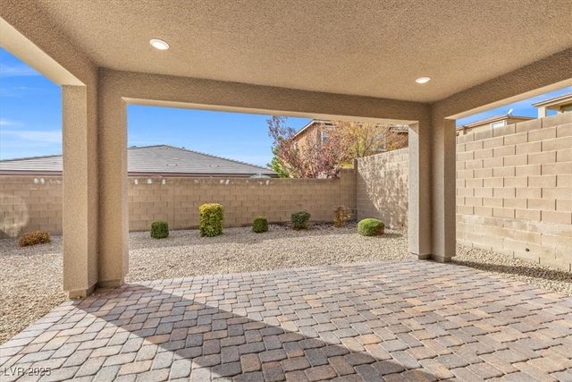 929 Glenhaven Place, Las Vegas, NV 89138