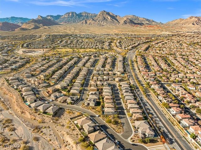 929 Glenhaven Place, Las Vegas, NV 89138