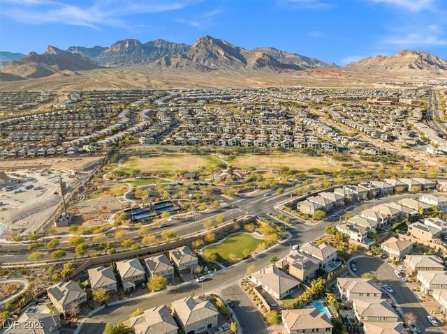 929 Glenhaven Place, Las Vegas, NV 89138