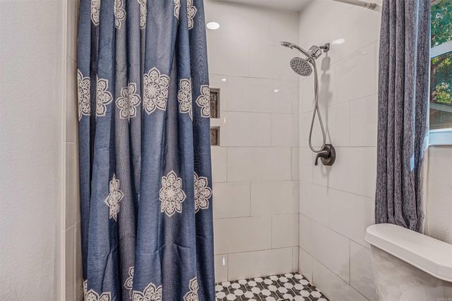 1517 Circledale Rd, North Little Rock, AR 72116