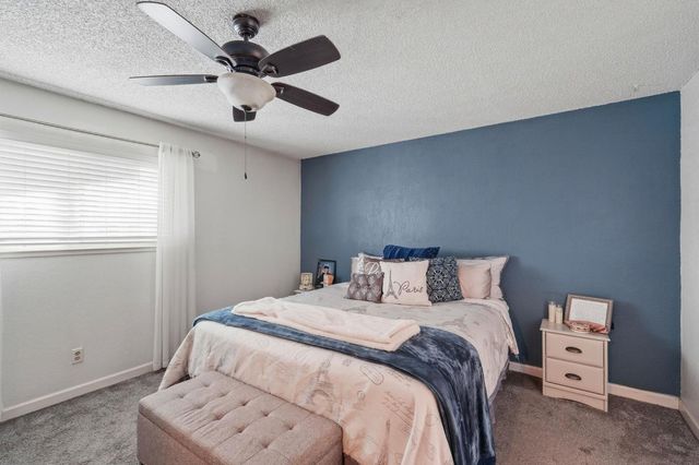 811 Hacienda Ave, Manteca, CA 95336