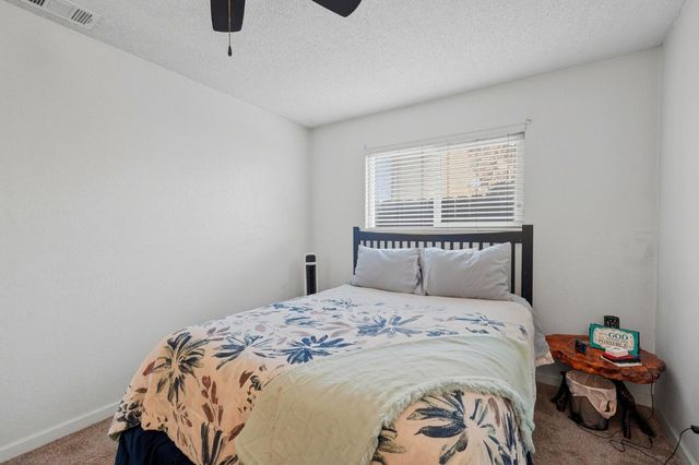 811 Hacienda Ave, Manteca, CA 95336