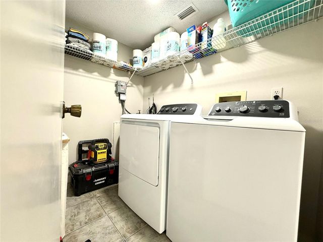 2816 COUNTRYBROOK DRIVE L16, Palm Harbor, FL 34684