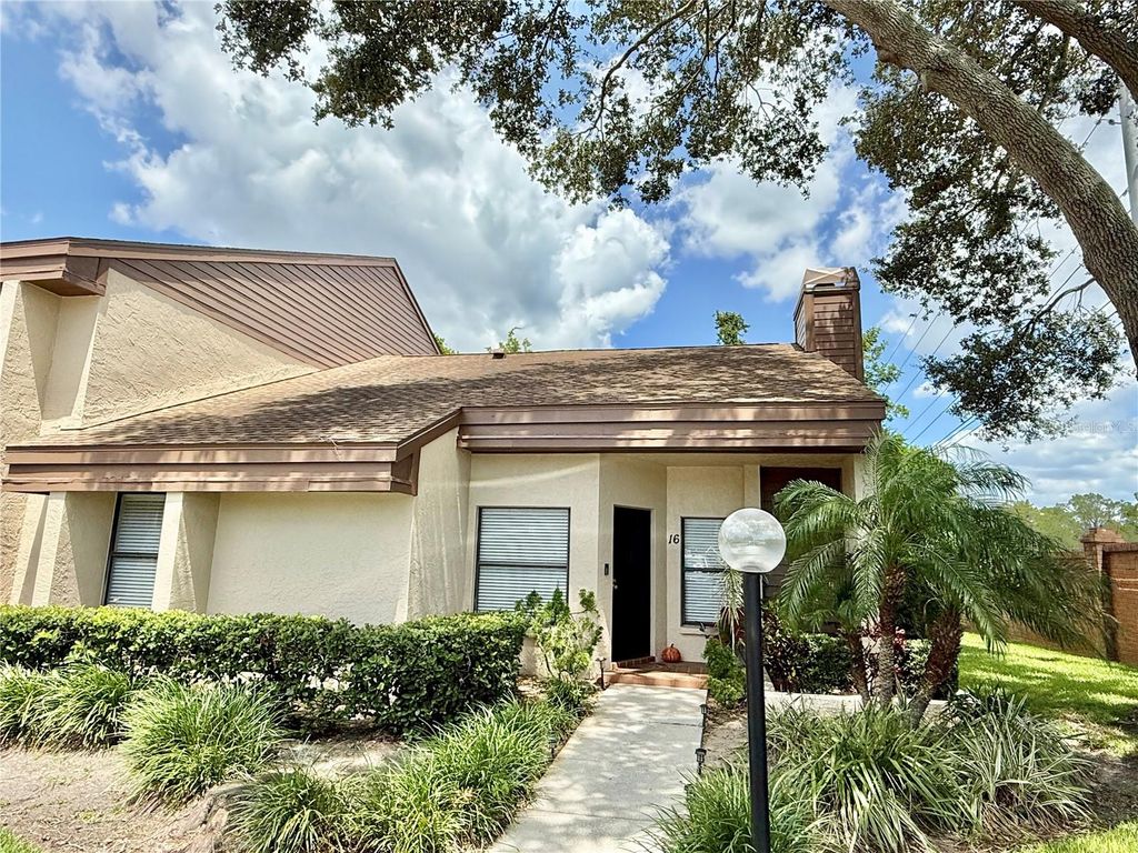 2816 COUNTRYBROOK DRIVE L16, Palm Harbor, FL 34684