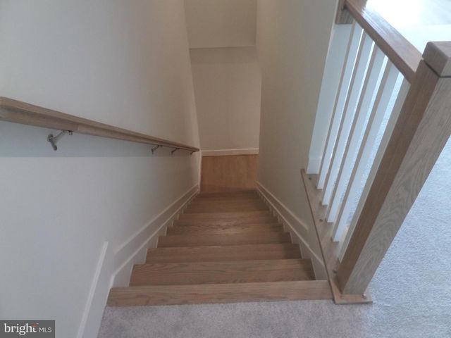 2718 RIVER BIRCH RD, Herndon, VA 20171