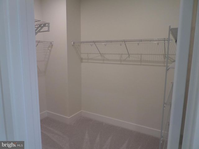 2718 RIVER BIRCH RD, Herndon, VA 20171