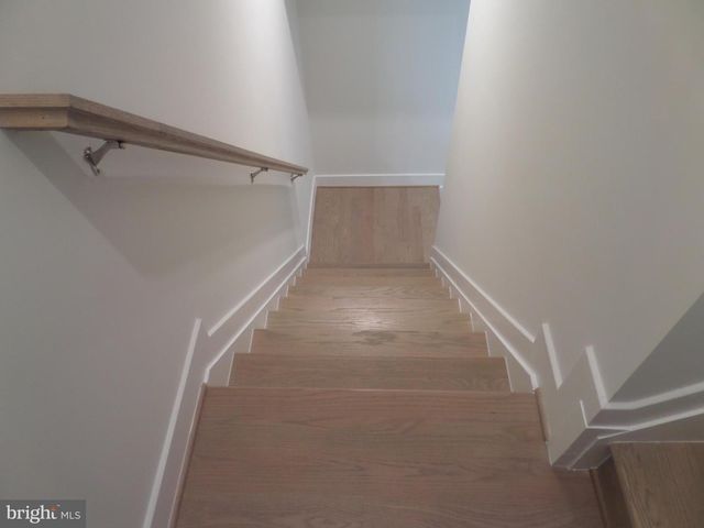 2718 RIVER BIRCH RD, Herndon, VA 20171