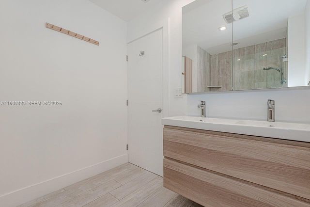 2301 Collins Avenue PH21, Miami Beach, FL 33139