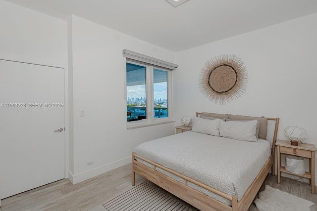 2301 Collins Avenue PH21, Miami Beach, FL 33139