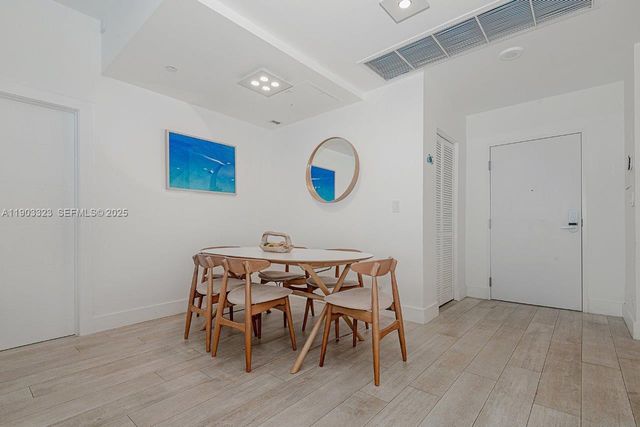 2301 Collins Avenue PH21, Miami Beach, FL 33139