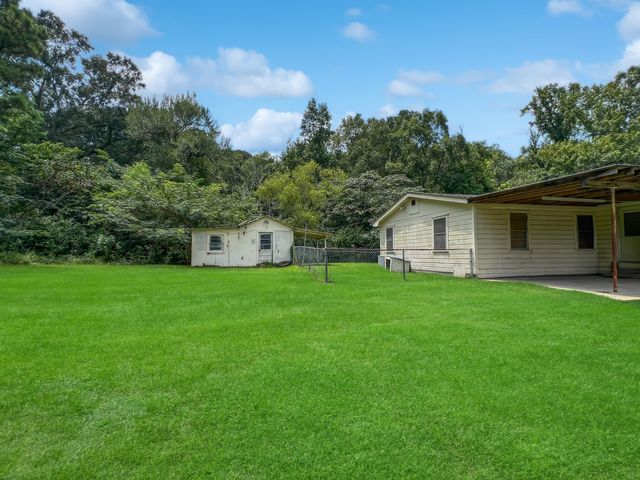 341 Cold Springs Loop, Anacoco, LA 71403