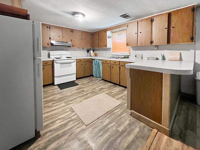 341 Cold Springs Loop, Anacoco, LA 71403