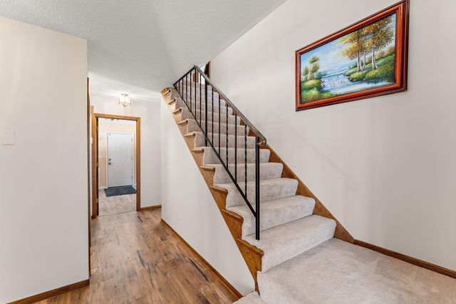 8290 Angus Avenue, Inver Grove Heights, MN 55077