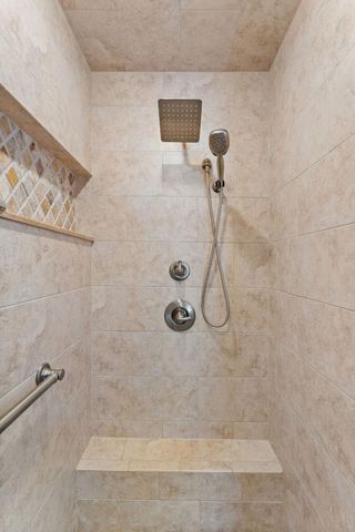 8290 Angus Avenue, Inver Grove Heights, MN 55077