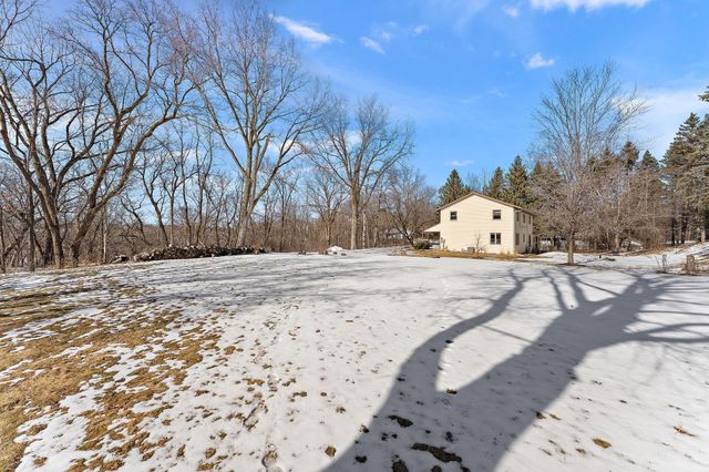 8290 Angus Avenue, Inver Grove Heights, MN 55077