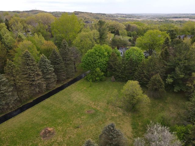 W303S1752 Brandybrook ROAD, Waukesha, WI 53188