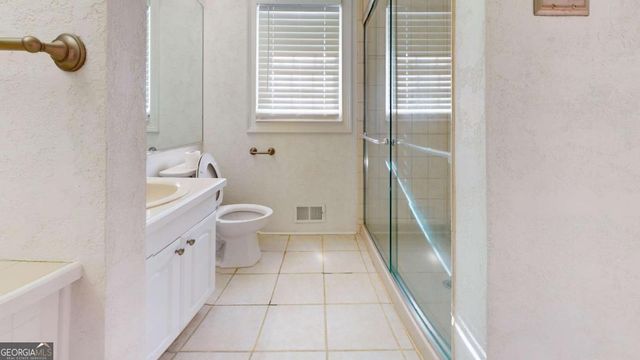 1319 Janmar Road, Snellville, GA 30078