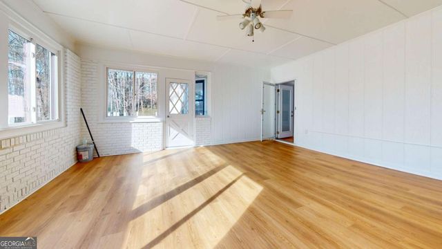 1319 Janmar Road, Snellville, GA 30078