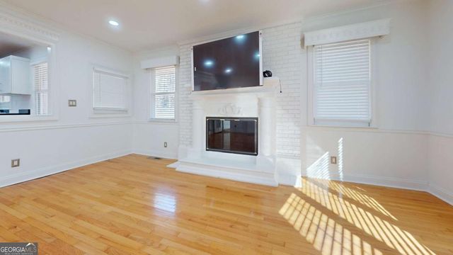 1319 Janmar Road, Snellville, GA 30078