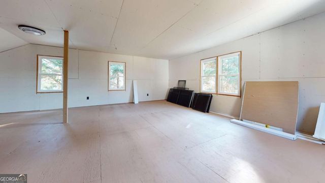 1319 Janmar Road, Snellville, GA 30078