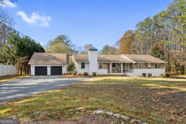 1319 Janmar Road, Snellville, GA 30078