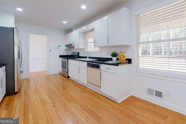 1319 Janmar Road, Snellville, GA 30078