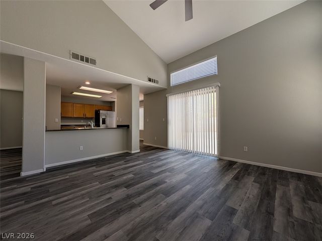 7628 Flourish Springs Street, Las Vegas, NV 89131