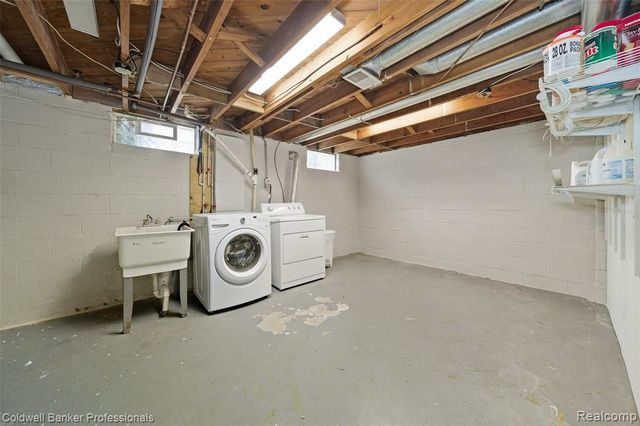 3311 Ellwood Avenue, Royal Oak, MI 48073