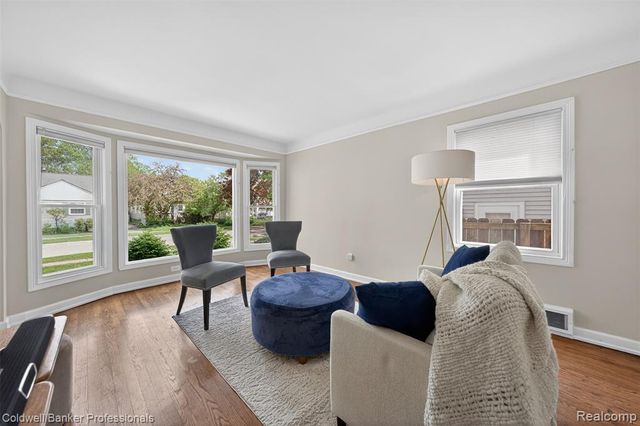 3311 Ellwood Avenue, Royal Oak, MI 48073