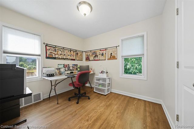 3311 Ellwood Avenue, Royal Oak, MI 48073