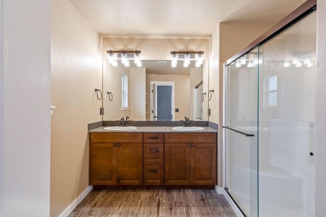 63037 Yampa Way, Bend, OR 97701