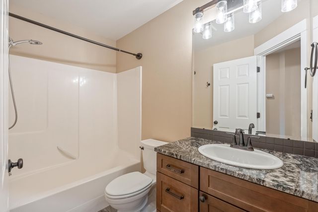 63037 Yampa Way, Bend, OR 97701