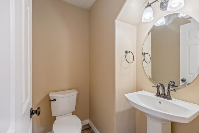 63037 Yampa Way, Bend, OR 97701