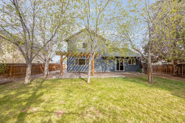 63037 Yampa Way, Bend, OR 97701