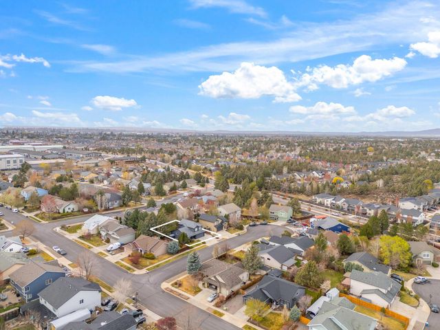 63037 Yampa Way, Bend, OR 97701