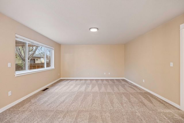 63037 Yampa Way, Bend, OR 97701