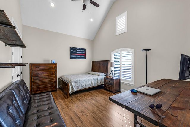 1910 Fox Trot Circle, Richmond, TX 77406