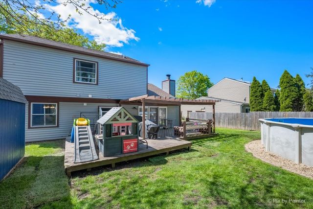 2238 Highfield Lane, Aurora, IL 60504
