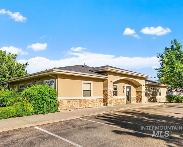 1463 E Star Dr, Meridian, ID 83646
